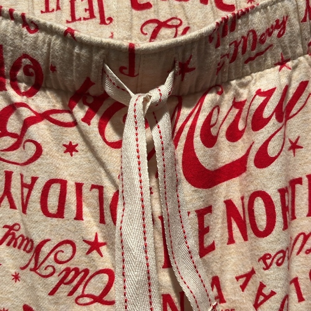 Old Navy Flannel Christmas PJ Pants Sz XL Red White waist Length